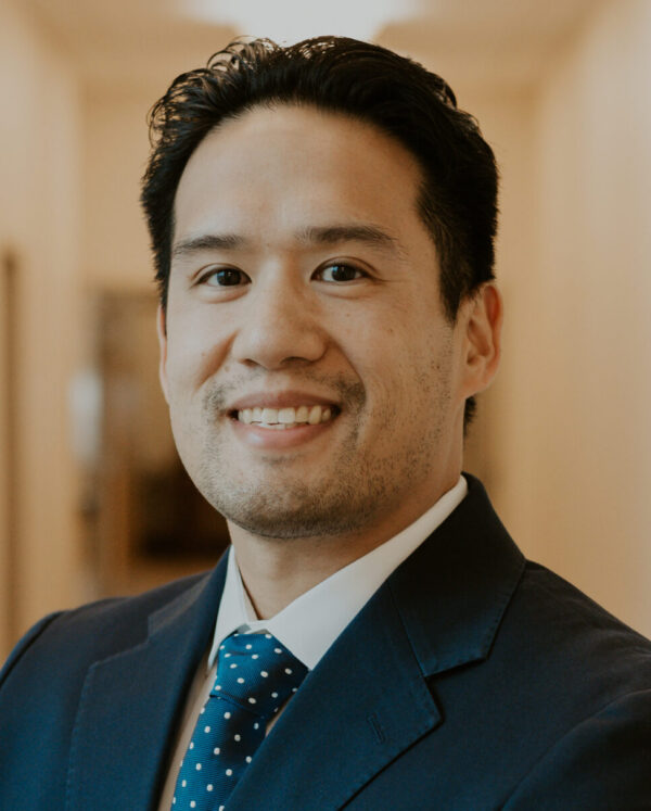 Vinh D Vu, DO
